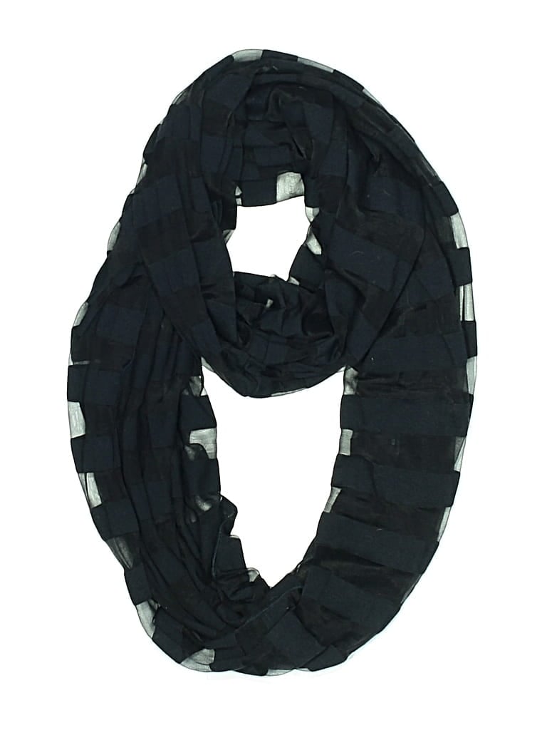 Pre-owned Steve Madden Scarf In Blue