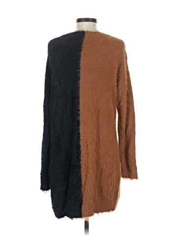 House of Harlow 1960 X Revolve Cardigan (view 2)