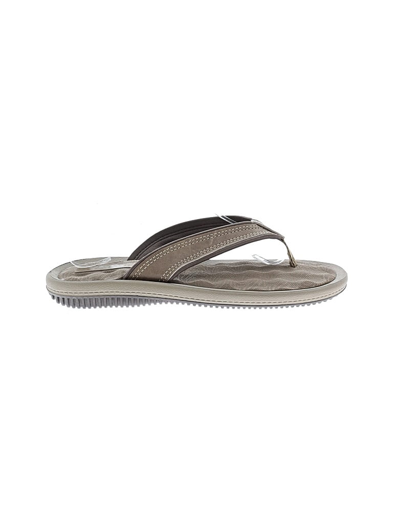 Pre-owned Bass Flip Flops In Brown