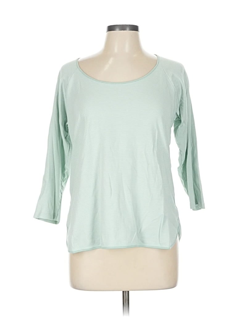 Pre-owned Lake 3/4 Sleeve T-shirt In Green