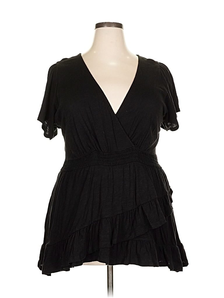 Pre-owned Torrid Cocktail Dress In Black