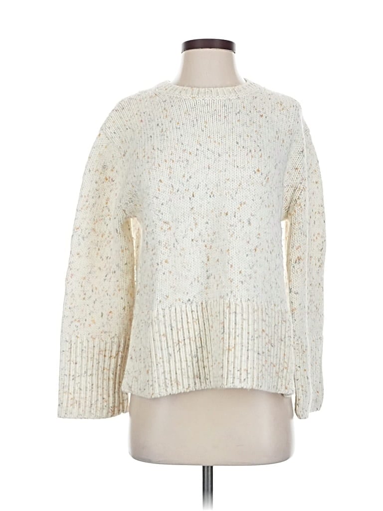 GAP Pre-owned Pullover Sweater In White