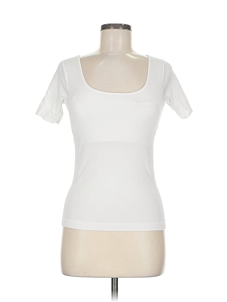 Pre-owned Lululemon Athletica Short Sleeve T-shirt In White