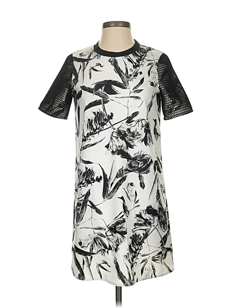 Pre-owned Stylestalker Cocktail Dress In Silver