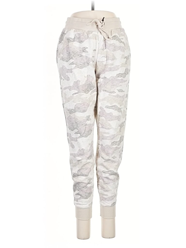 Pre-owned Old Navy Casual Pants In White