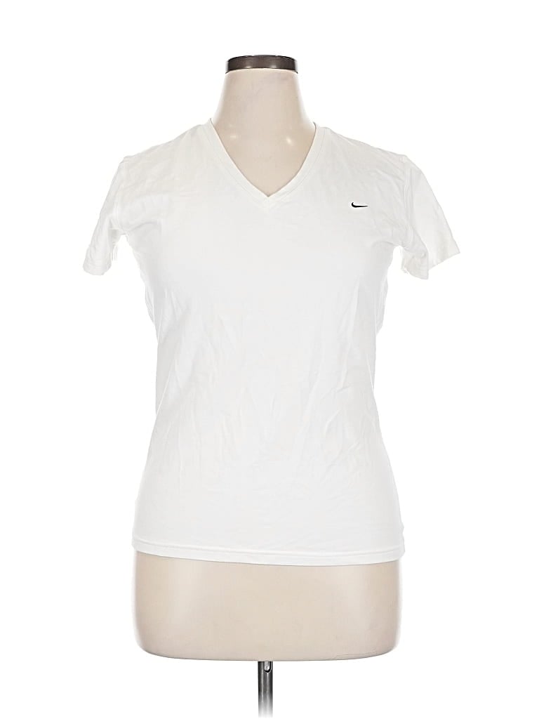 Pre-owned Nike Active T-shirt In White