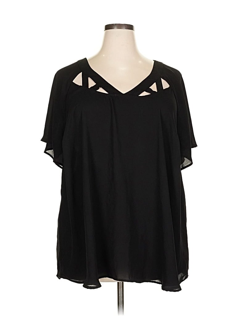 Pre-owned Torrid Short Sleeve Blouse In Black