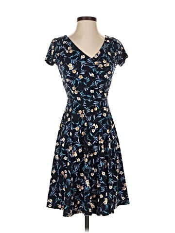 Kaileigh Casual Dress (view 1)