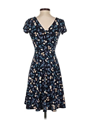 Kaileigh Casual Dress (view 2)