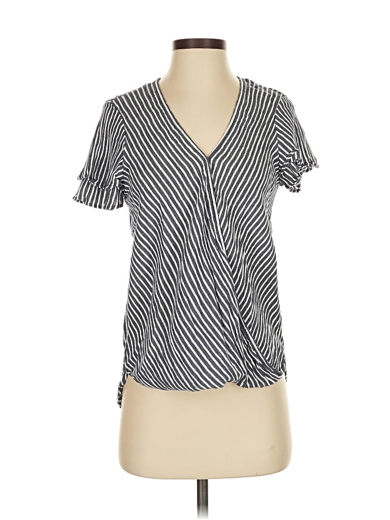 Click to view more detailed imagery on our partner's website Pre-owned Michael Michael Kors Short Sleeve Top Gray V Neck Tops