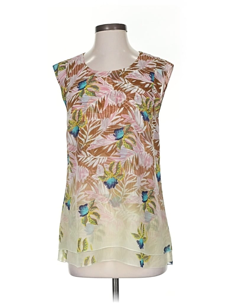 Pre-owned Cabi Sleeveless T-shirt In White