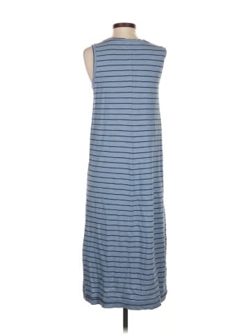 Old Navy Casual Dress (view 2)