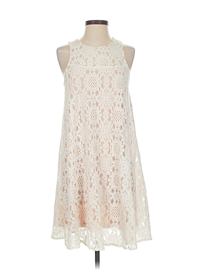 Pre-owned Altar'd State Casual Dress In White