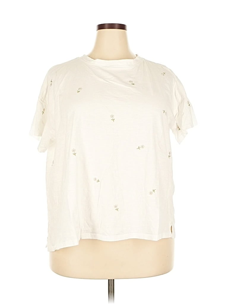 Pre-owned 24/7 Maurices Short Sleeve T-shirt In White