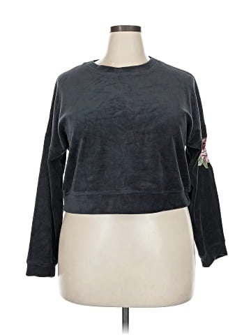 Xhilaration Sweatshirt (view 1)