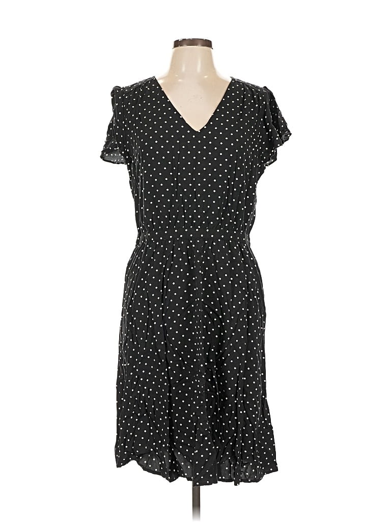Pre-owned Old Navy Casual Dress In Black