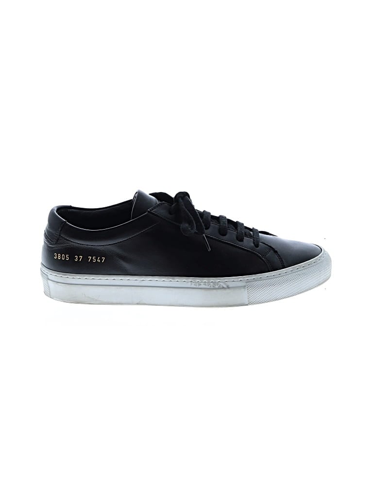 Pre-owned Common Projects Sneakers In Black