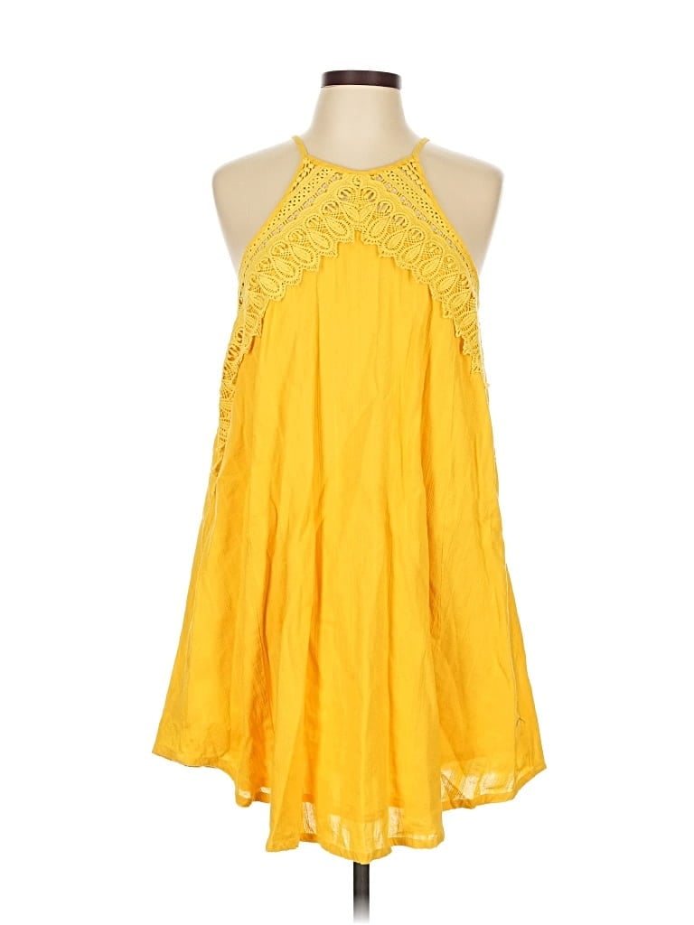 VENUS Pre-owned Casual Dress In Yellow