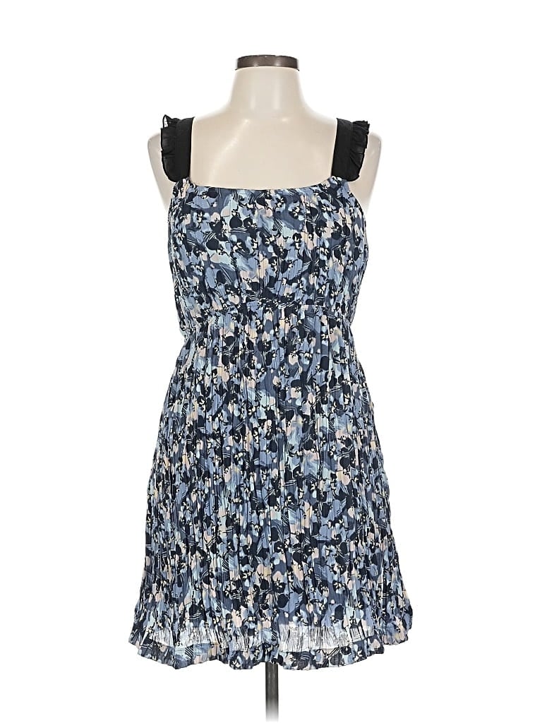 Pre-owned Kimchi Blue Casual Dress In Blue