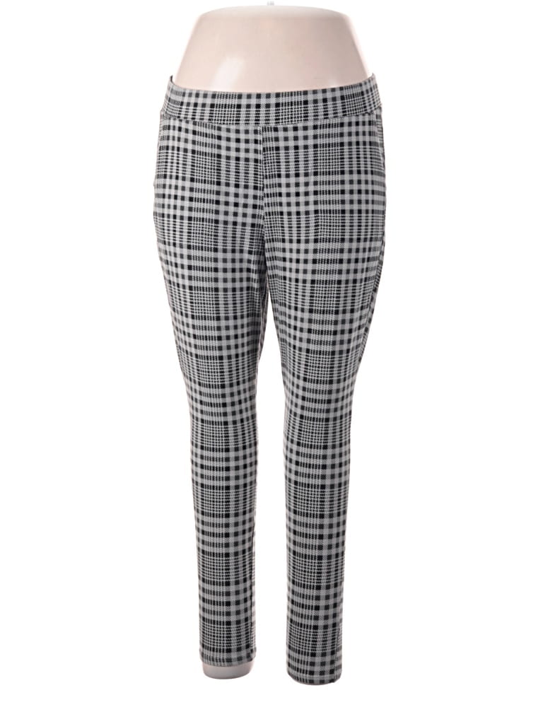 Pre-owned Torrid Casual Pants In Gray