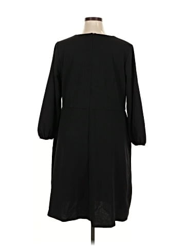 Donna Morgan Casual Dress (view 2)