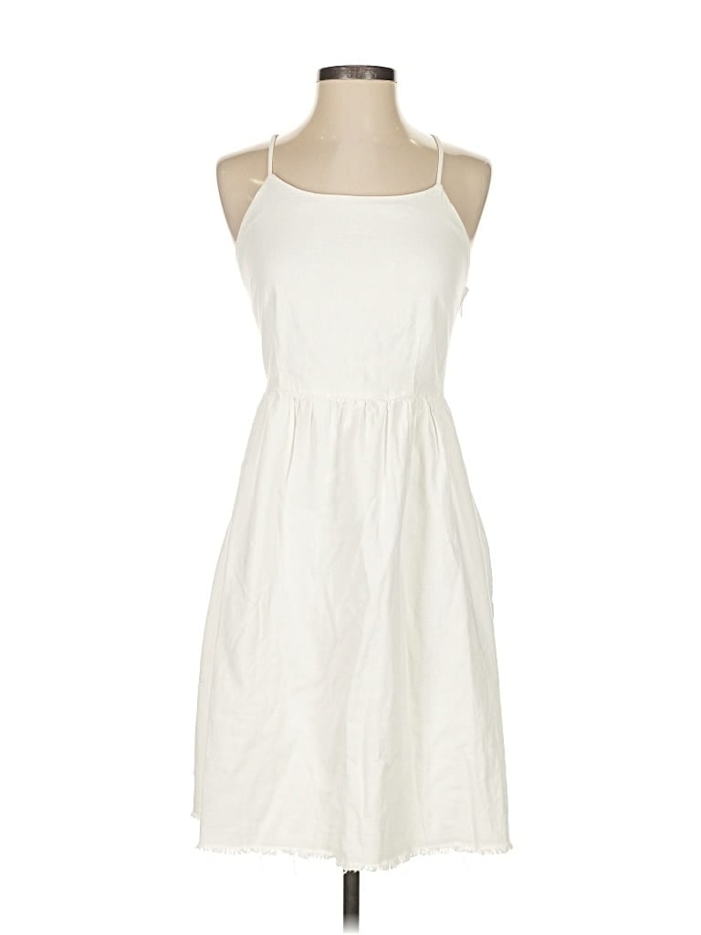 Pre-owned Old Navy Casual Dress In White