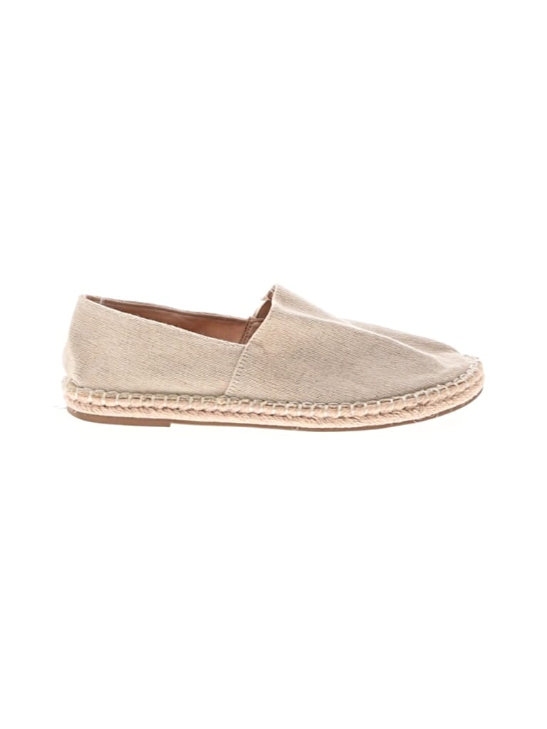 Pre-owned Old Navy Flats In Brown