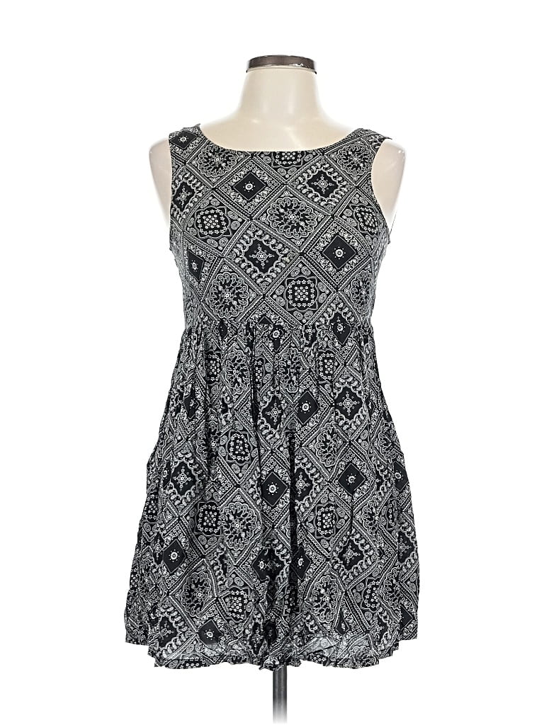 Pre-owned Rip Curl Casual Dress In Gray