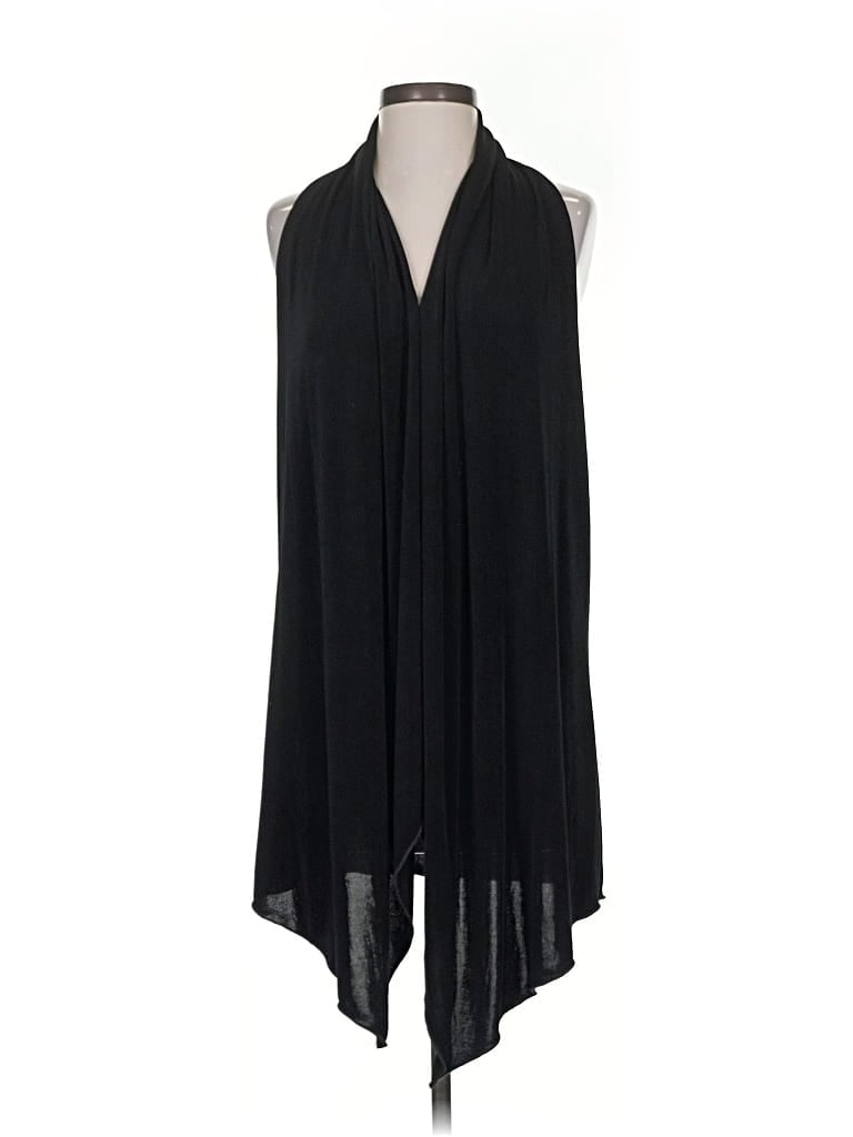 Pre-owned Travelers By Chico's Sleeveless Blouse In Black