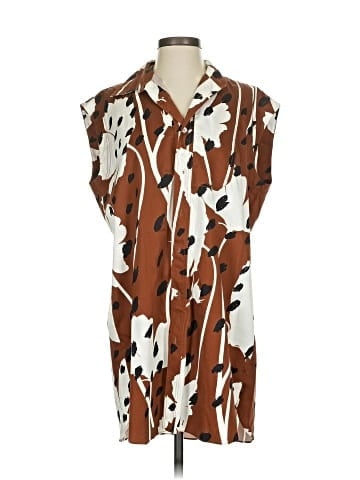 Monse Sleeveless Button-Down Shirt (view 1)