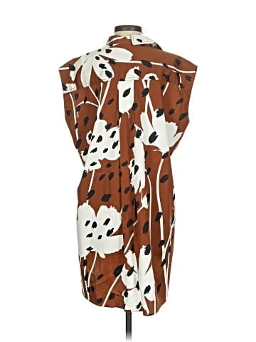 Monse Sleeveless Button-Down Shirt (view 2)