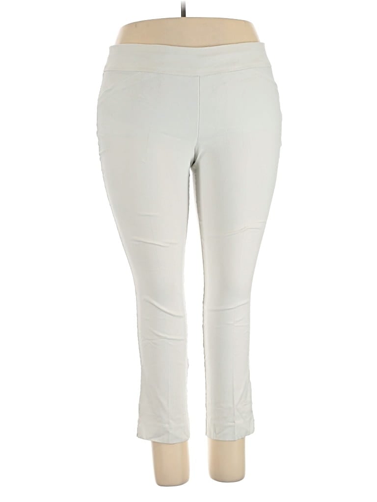 Click to view more detailed imagery on our partner's website Pre-owned Charter Club Active Pants In White