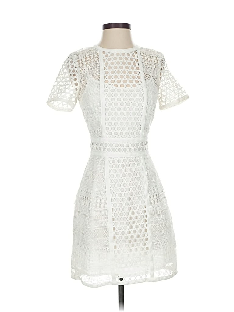 H&M Pre-owned Cocktail Dress In White