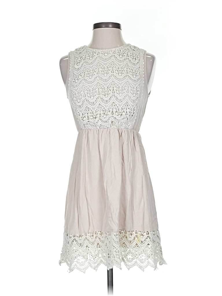 HAZEL Pre-owned Casual Dress In White