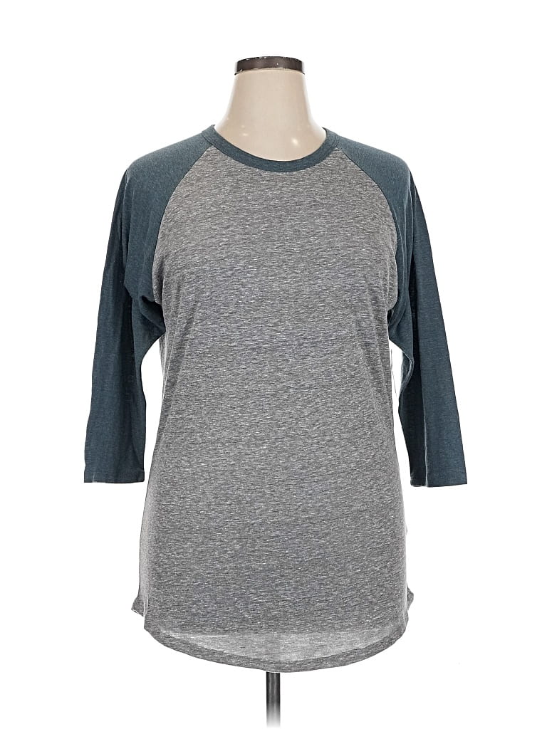 Pre-owned Lularoe 3/4 Sleeve T-shirt In Gray