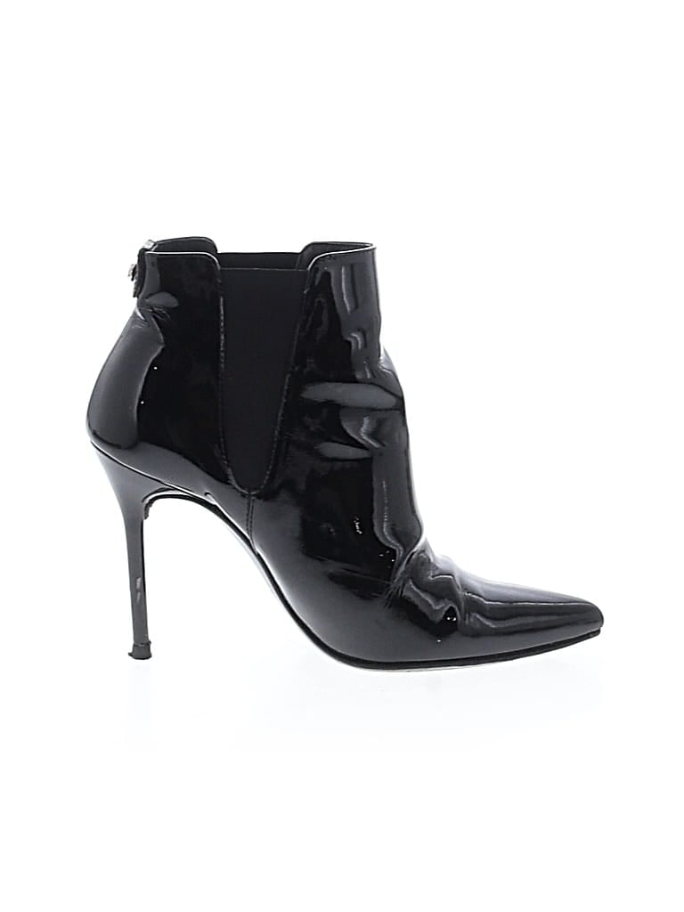 Pre-owned Stuart Weitzman Ankle Boots In Black