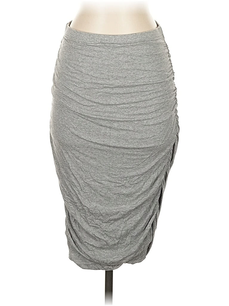 Pre-owned Vince Camuto Casual Skirt In Gray