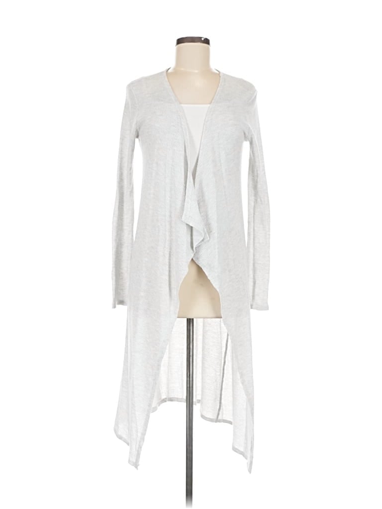 Pre-owned Daytrip Kimono In Gray