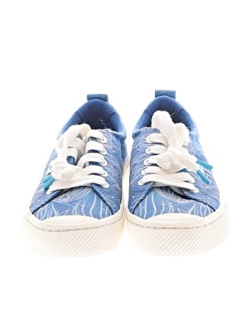 Cariuma Sneakers (view 2)
