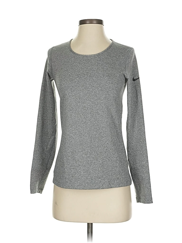 Pre-owned Nike Long Sleeve T-shirt In Gray