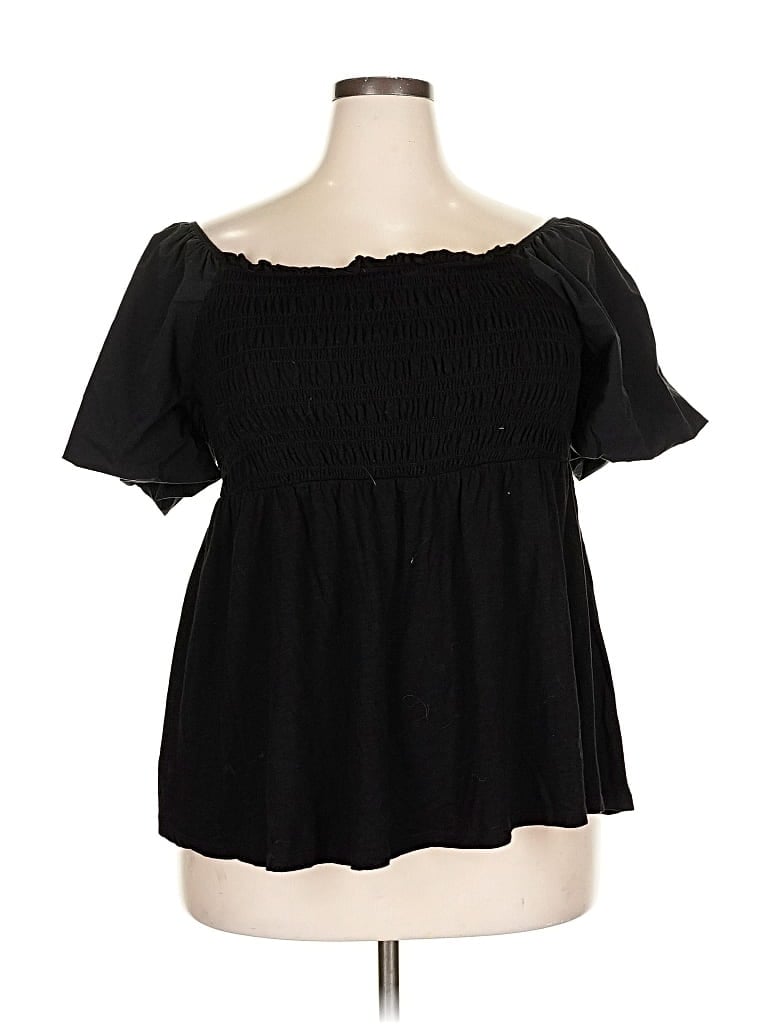 Pre-owned Torrid Short Sleeve Blouse In Black