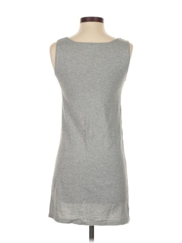 V Fish Sleeveless Top (view 2)