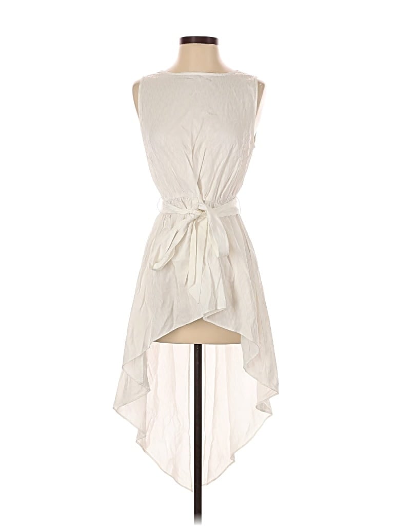 Pre-owned Sachin & Babi Sleeveless Blouse In White