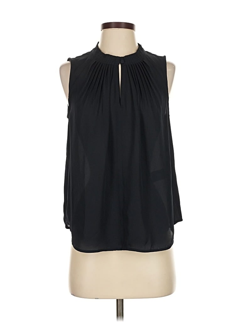 Pre-owned Banana Republic Sleeveless Blouse In Black
