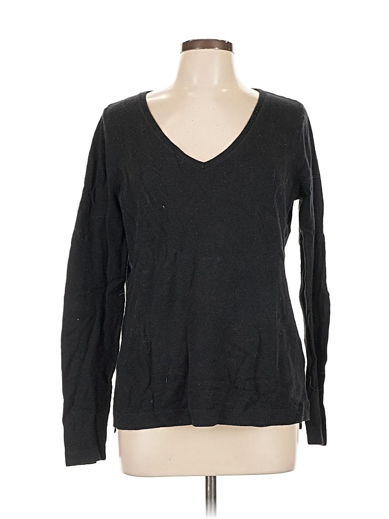 Pre-owned Old Navy Pullover Sweater In Black