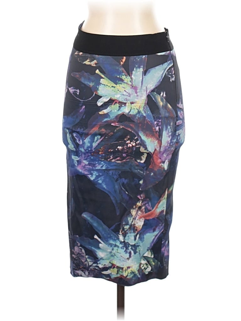 Click to view more detailed imagery on our partner's website Pre-owned Karen Millen Casual Skirt In Blue