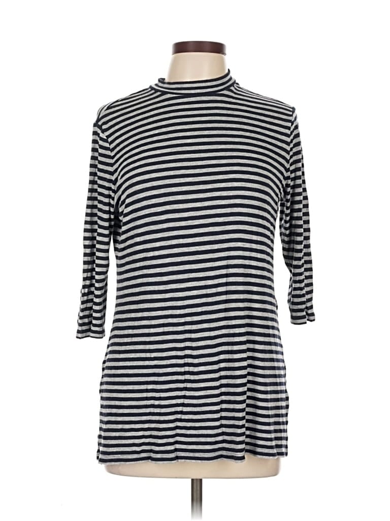 Pre-owned Zenergy By Chico's 3/4 Sleeve T-shirt In Silver