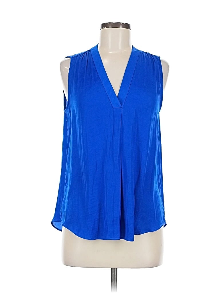 Pre-owned Vince Camuto Sleeveless Blouse In Blue