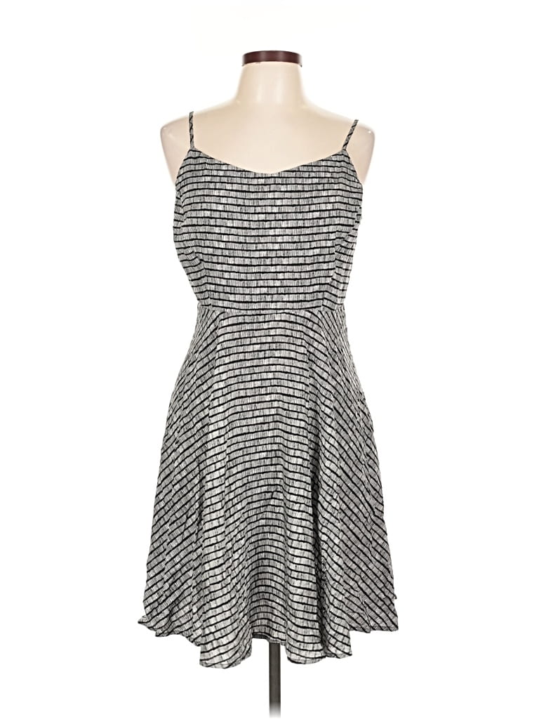 Pre-owned Old Navy Casual Dress In Gray