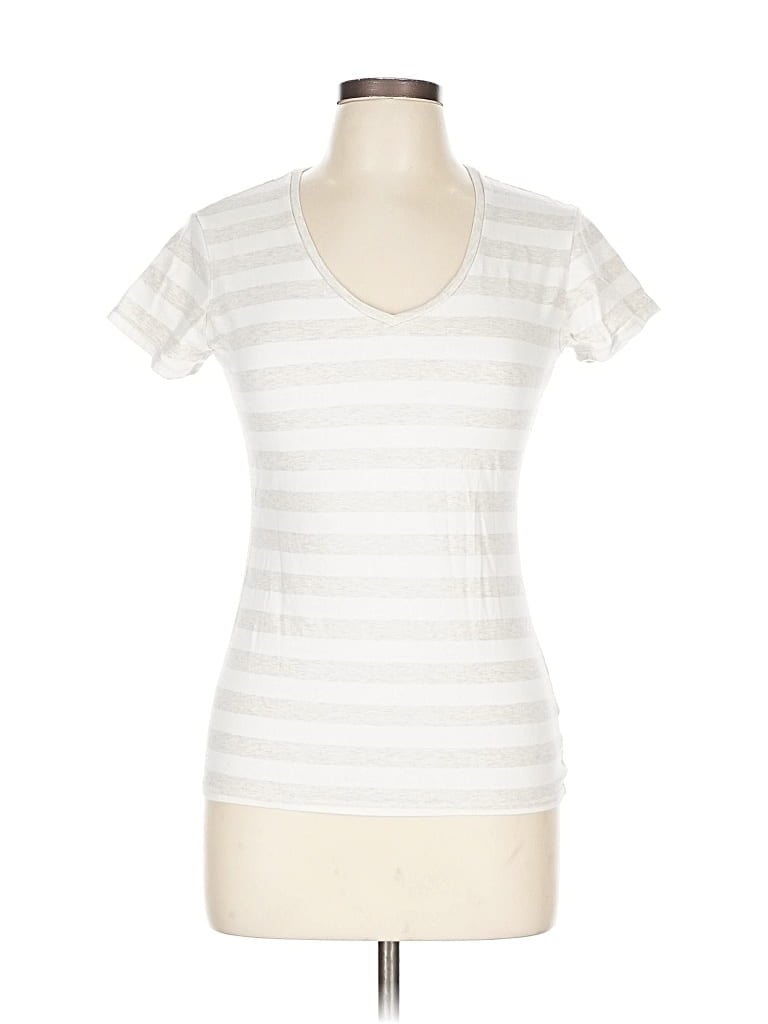 Pre-owned Gap Outlet Short Sleeve T-shirt In White